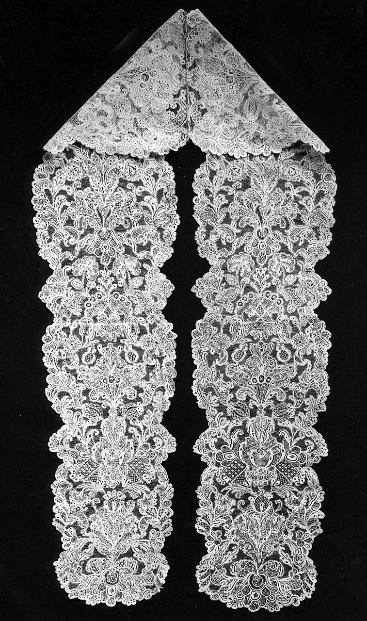 barba di cuffia, serie - manifattura di Bruxelles (primo quarto sec. XVIII)