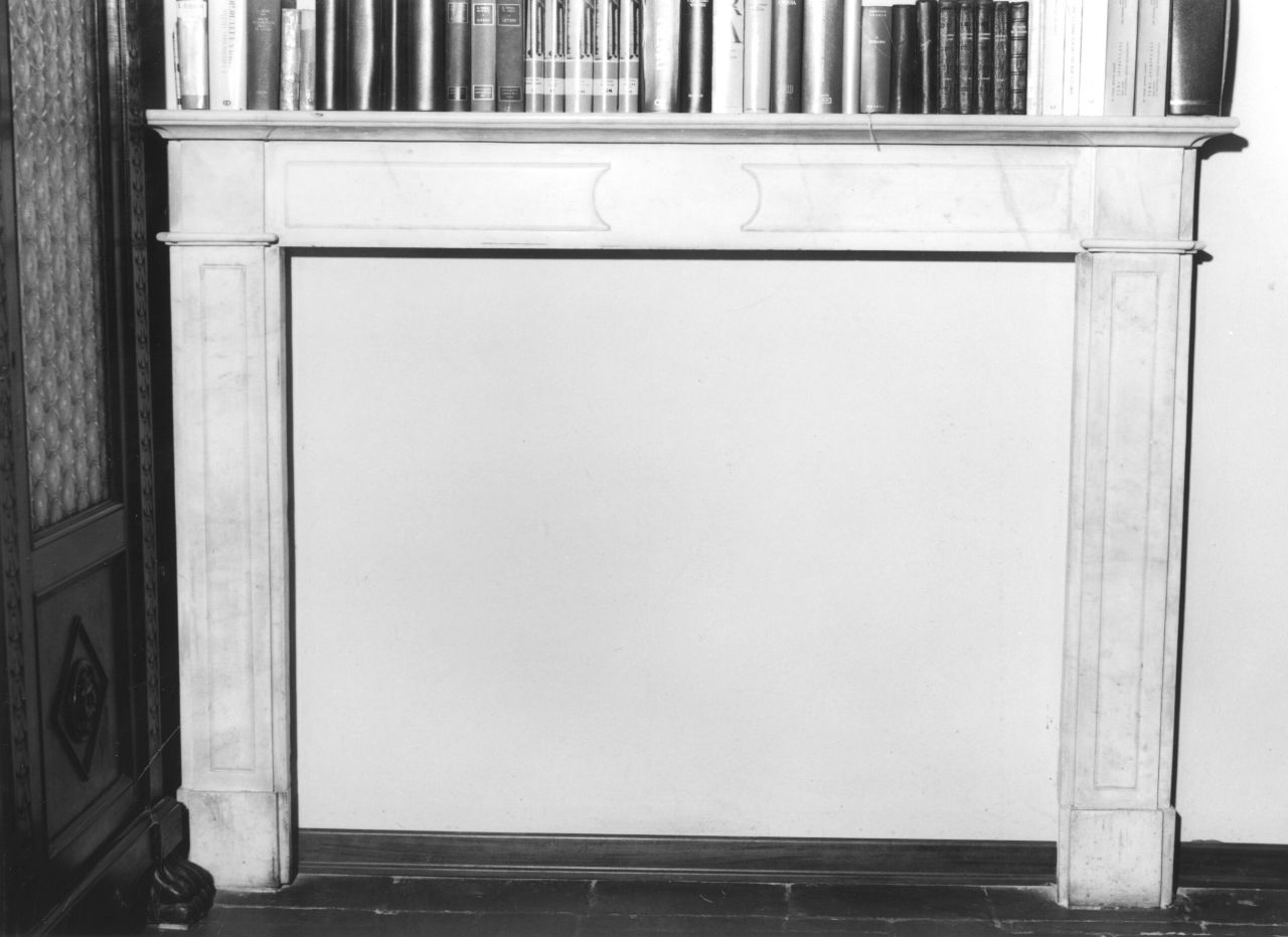 mostra di camino - manifattura toscana (sec. XIX)