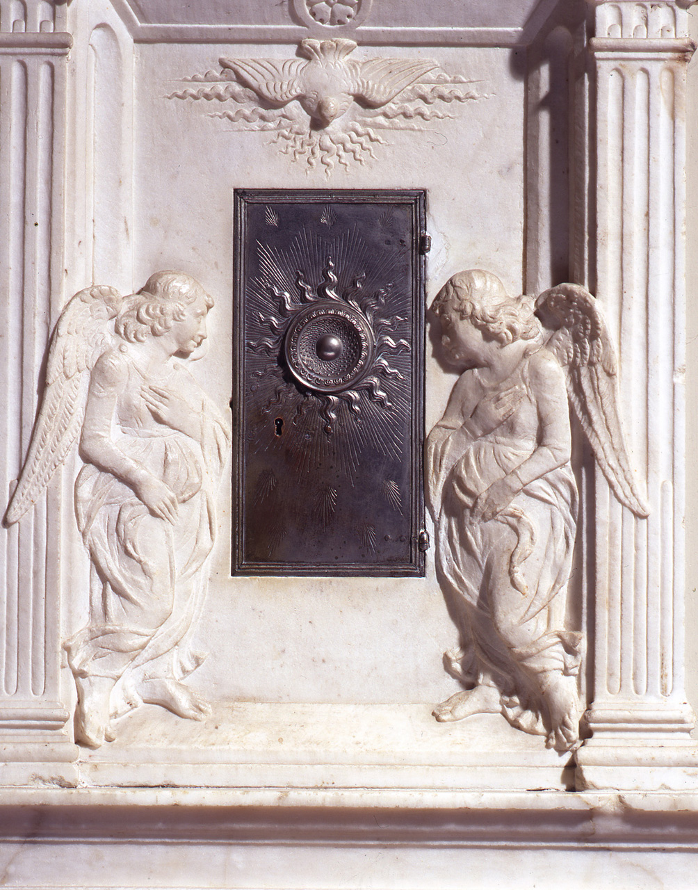 simbolo eucaristico (sportello) di Mino da Fiesole (maniera) (seconda meta' sec. XV)