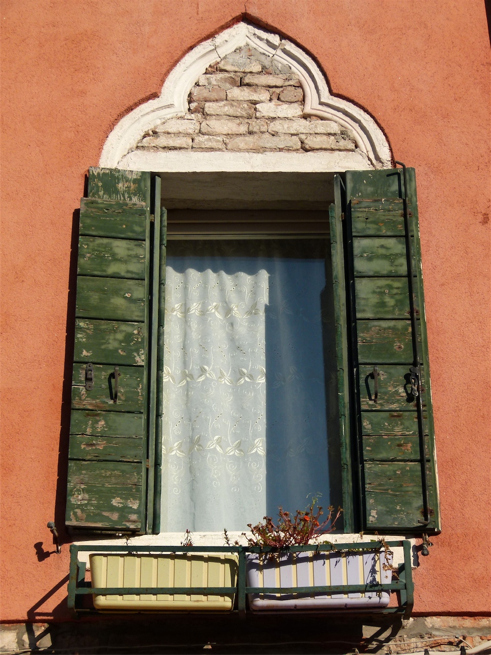 elemento architettonico (mostra di finestra, opera isolata) - produzione veneziana (sec. XIV)