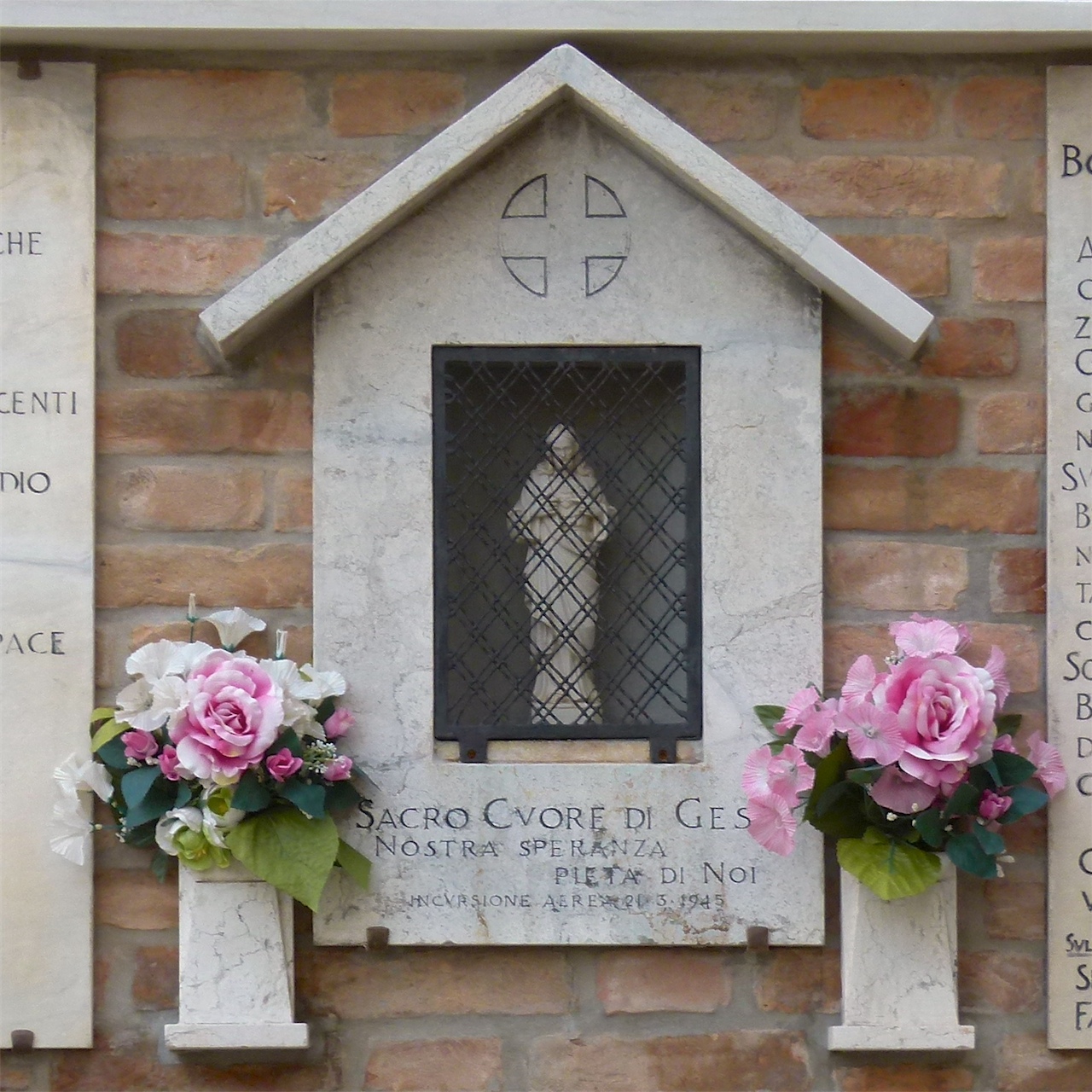 Sacro Cuore di Gesù (tabernacolo, insieme) - produzione veneziana (secondo quarto sec. XX)