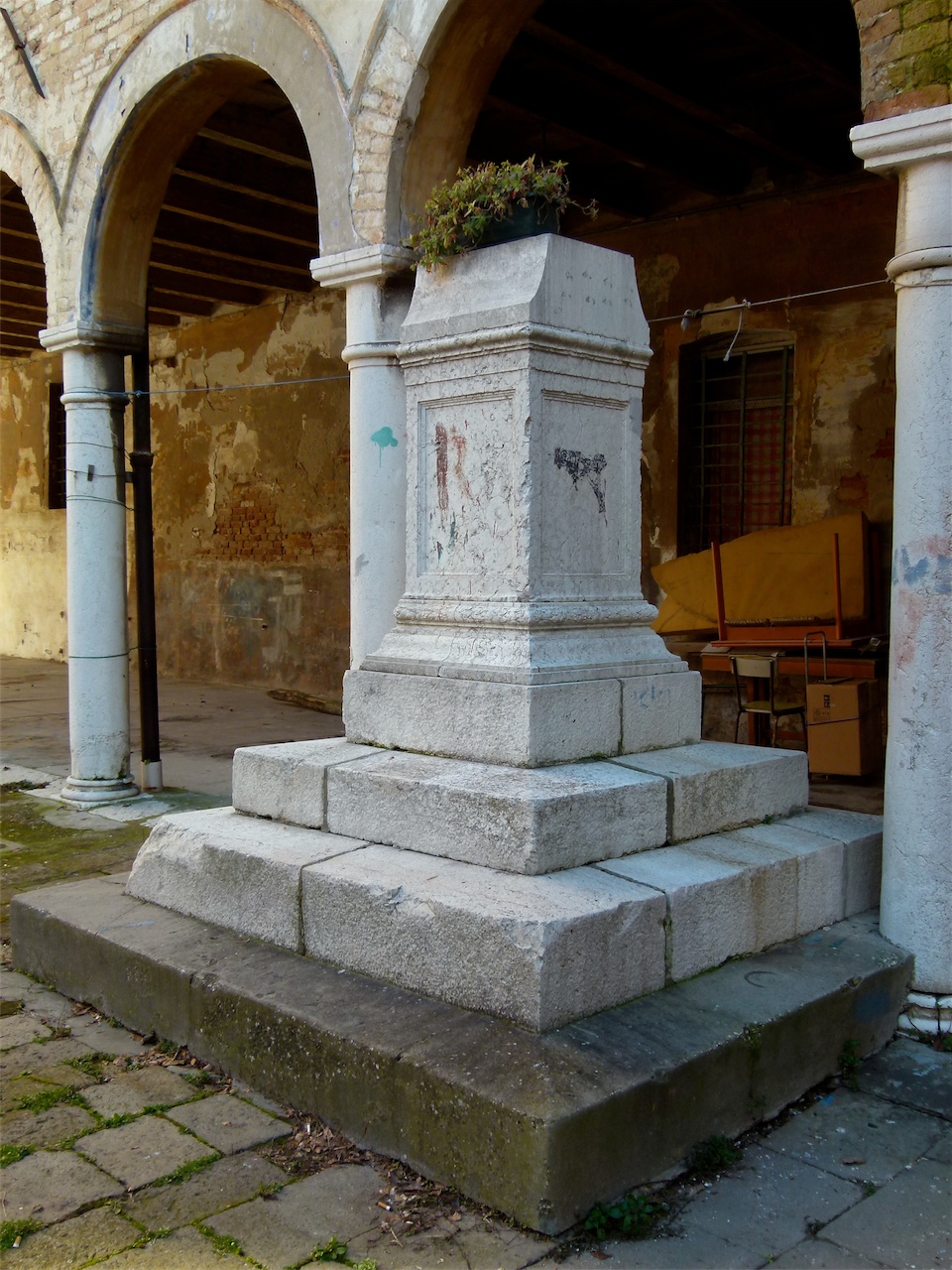 Vittorio Emanuele II (monumento ai caduti, opera isolata) - produzione veneziana (sec. XIX)