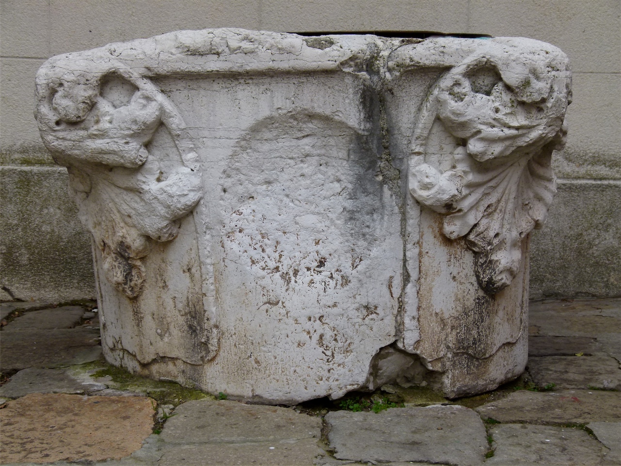 elementi decorativi (vera da pozzo, opera isolata) - produzione veneziana (seconda metà sec. XV)