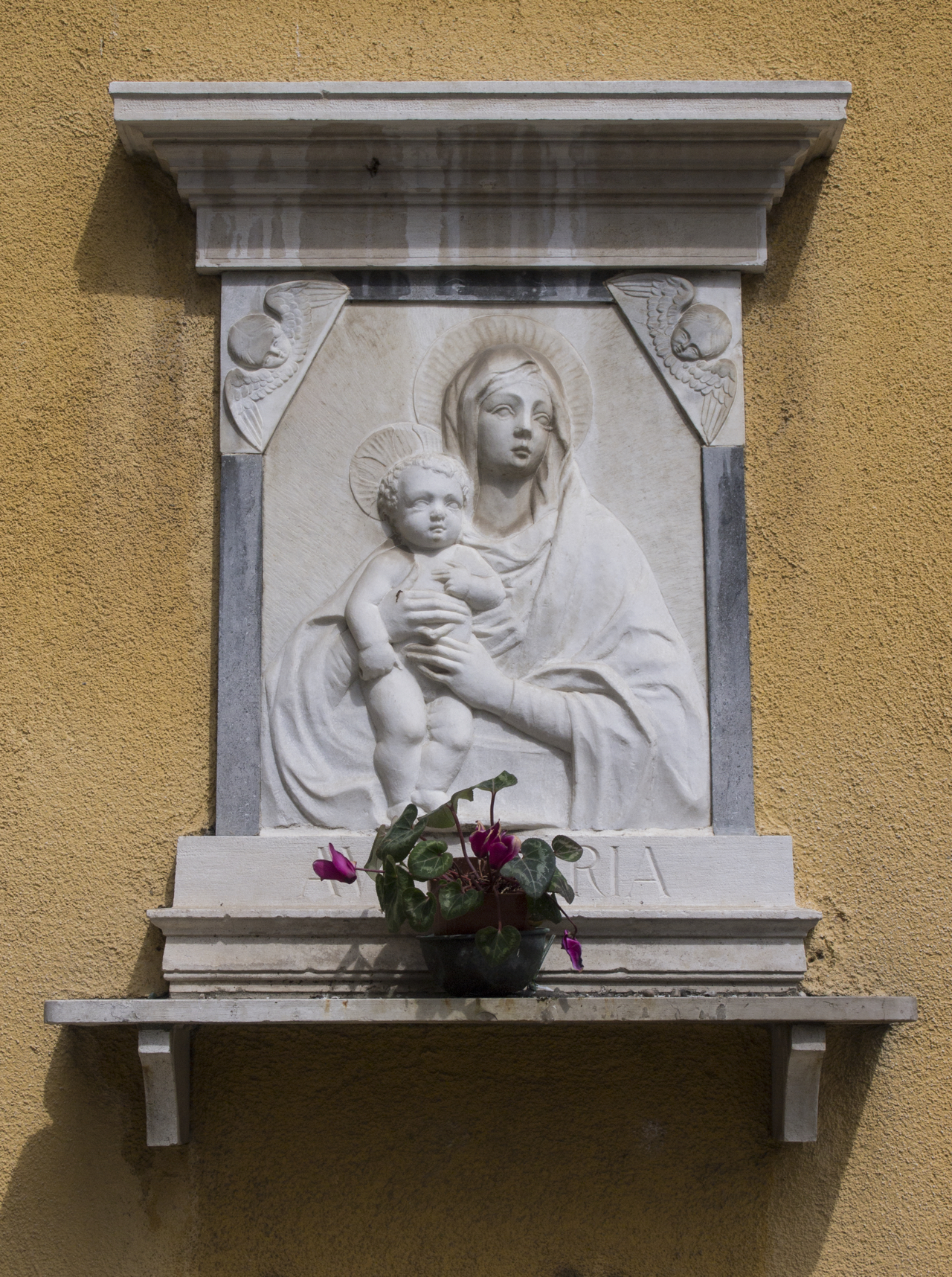 Madonna con Bambino (tabernacolo, opera isolata) - ambito veneziano (sec. XX)