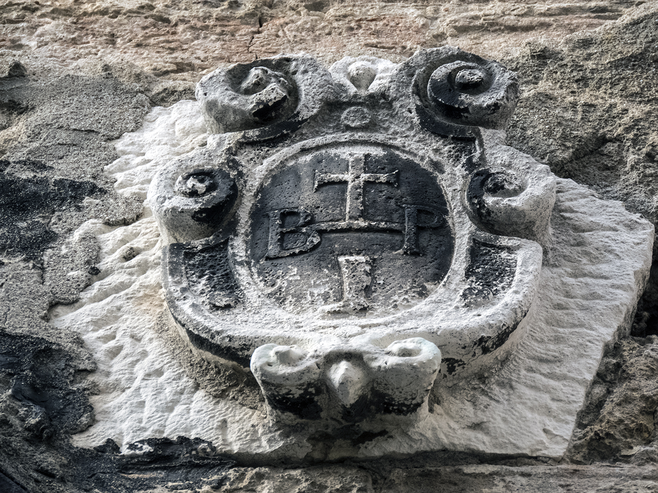 araldica (rilievo, opera isolata) - produzione veneziana (secc XVI-XVII)