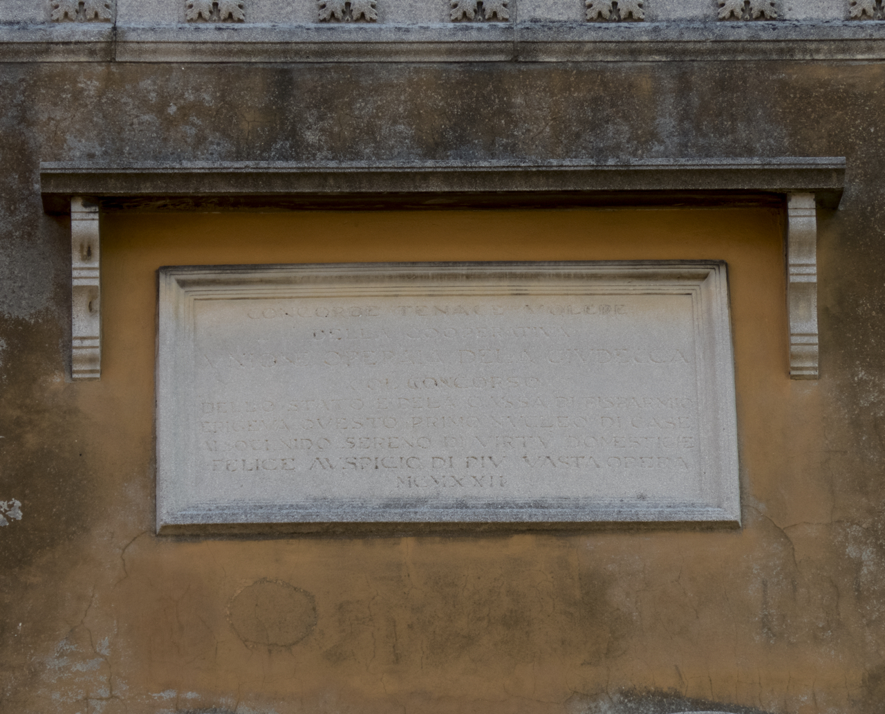 lapide, opera isolata - ambito veneziano (sec. XX)