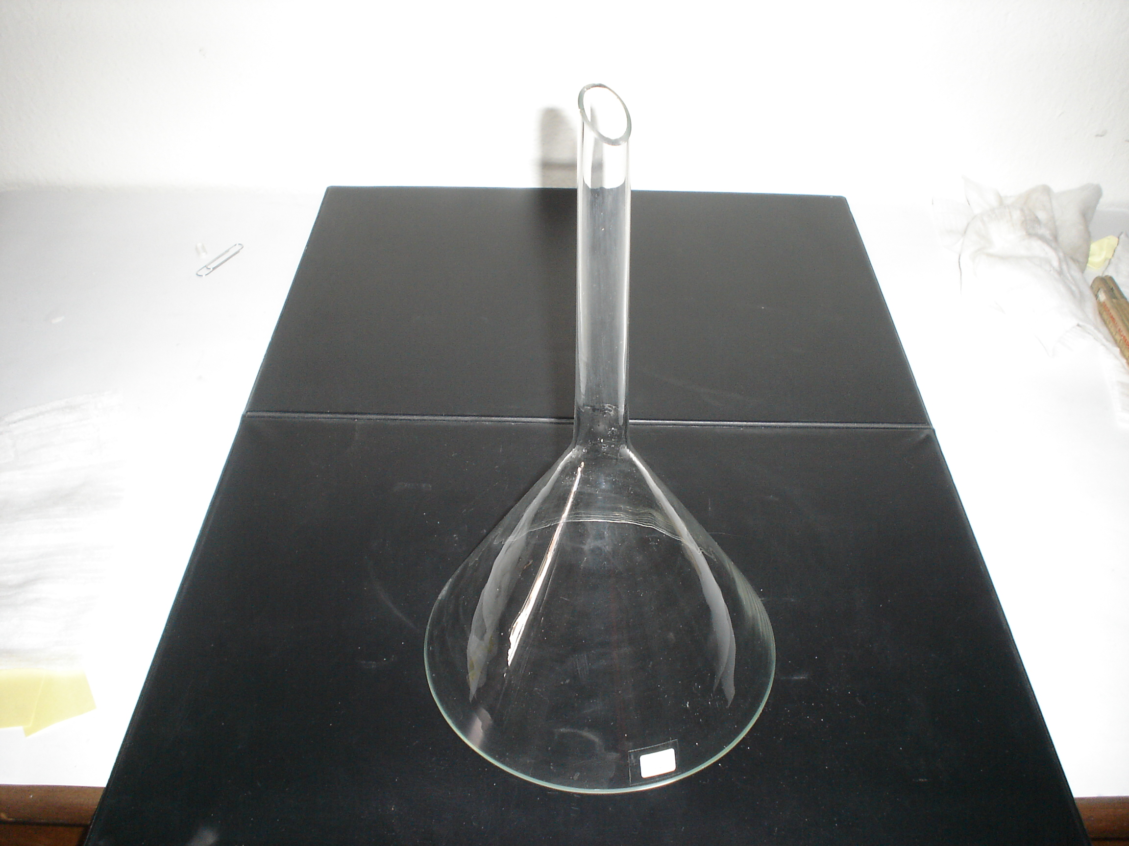 imbuto, chimico (XX secolo)