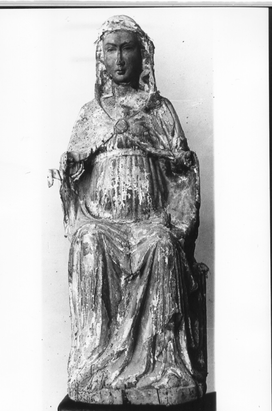 Madonna (statua) - ambito Italia centrale (prima metà sec. XV)