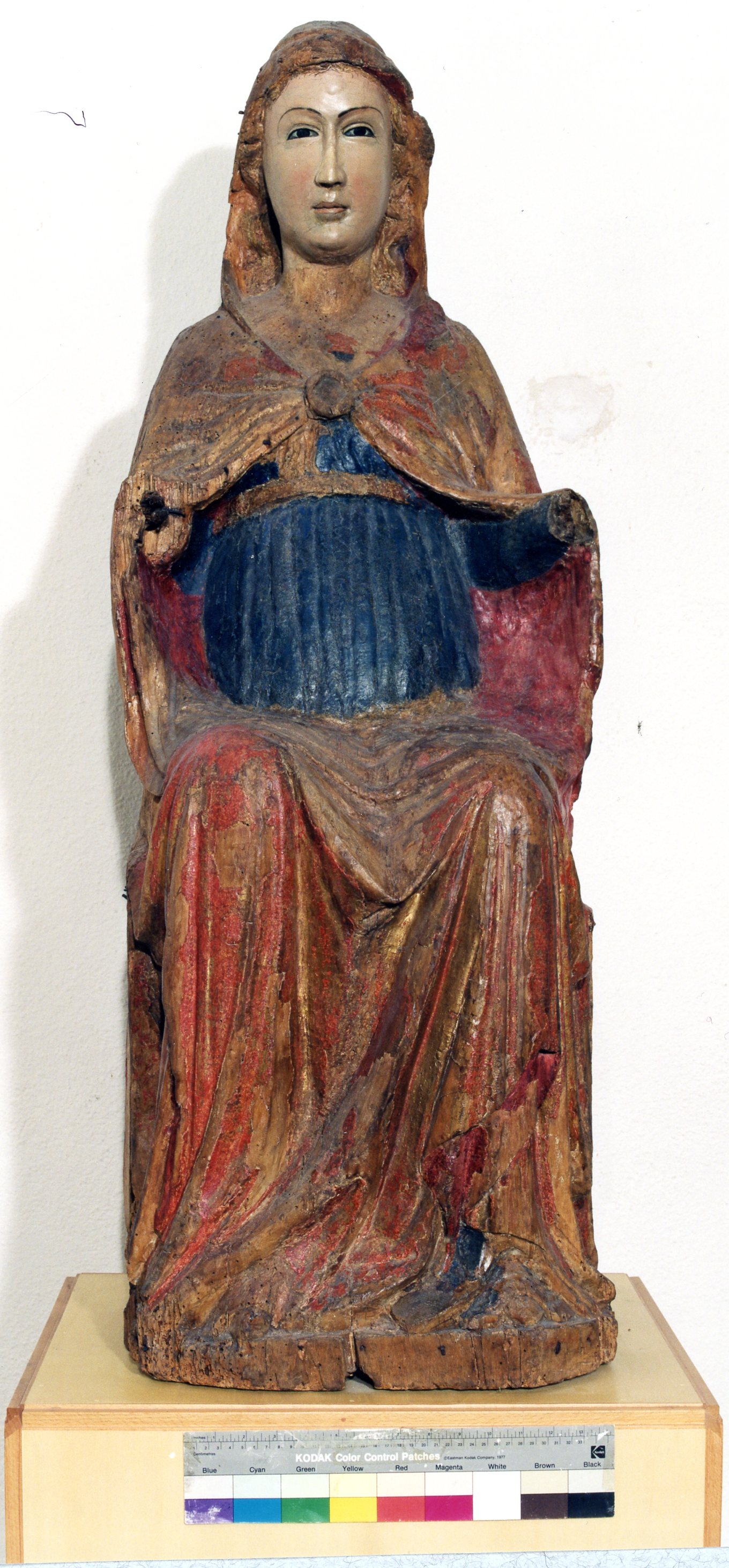 Madonna (statua) - ambito Italia centrale (prima metà sec. XV)