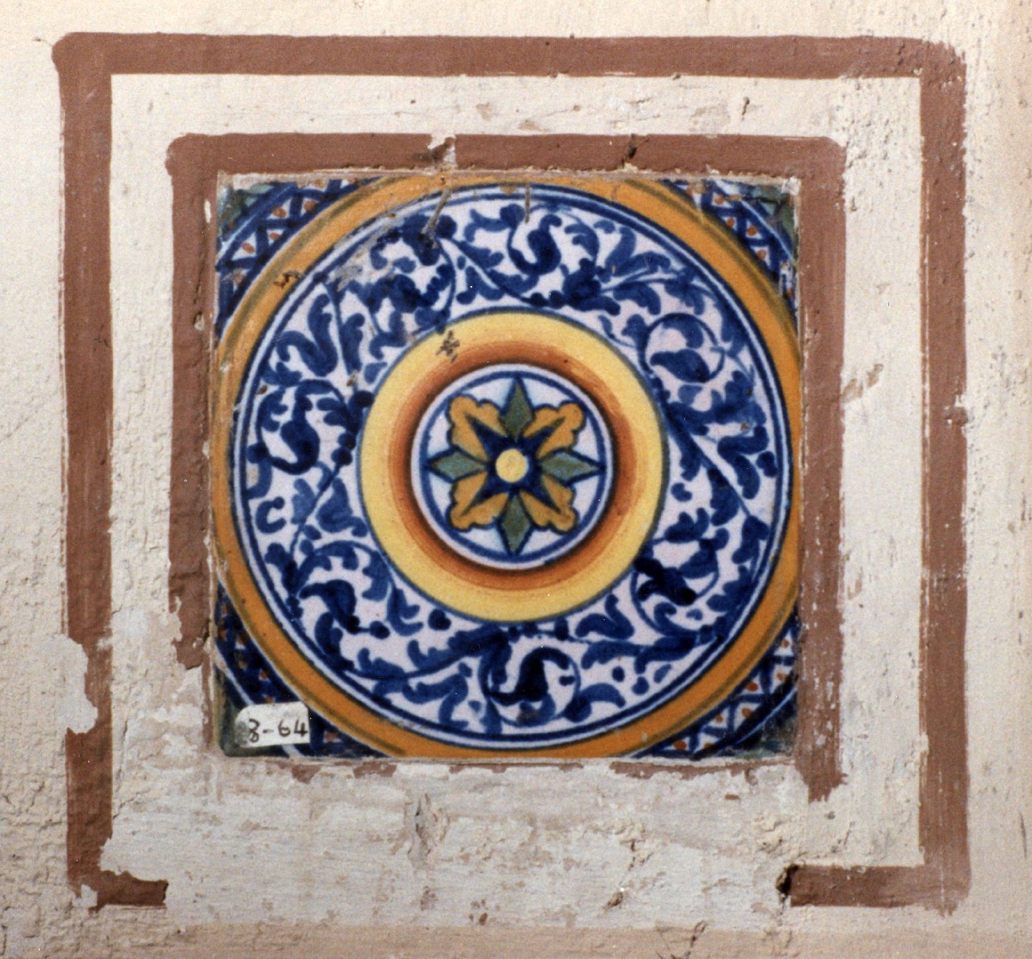 mattonella, coppia - manifattura faentina (sec. XX)