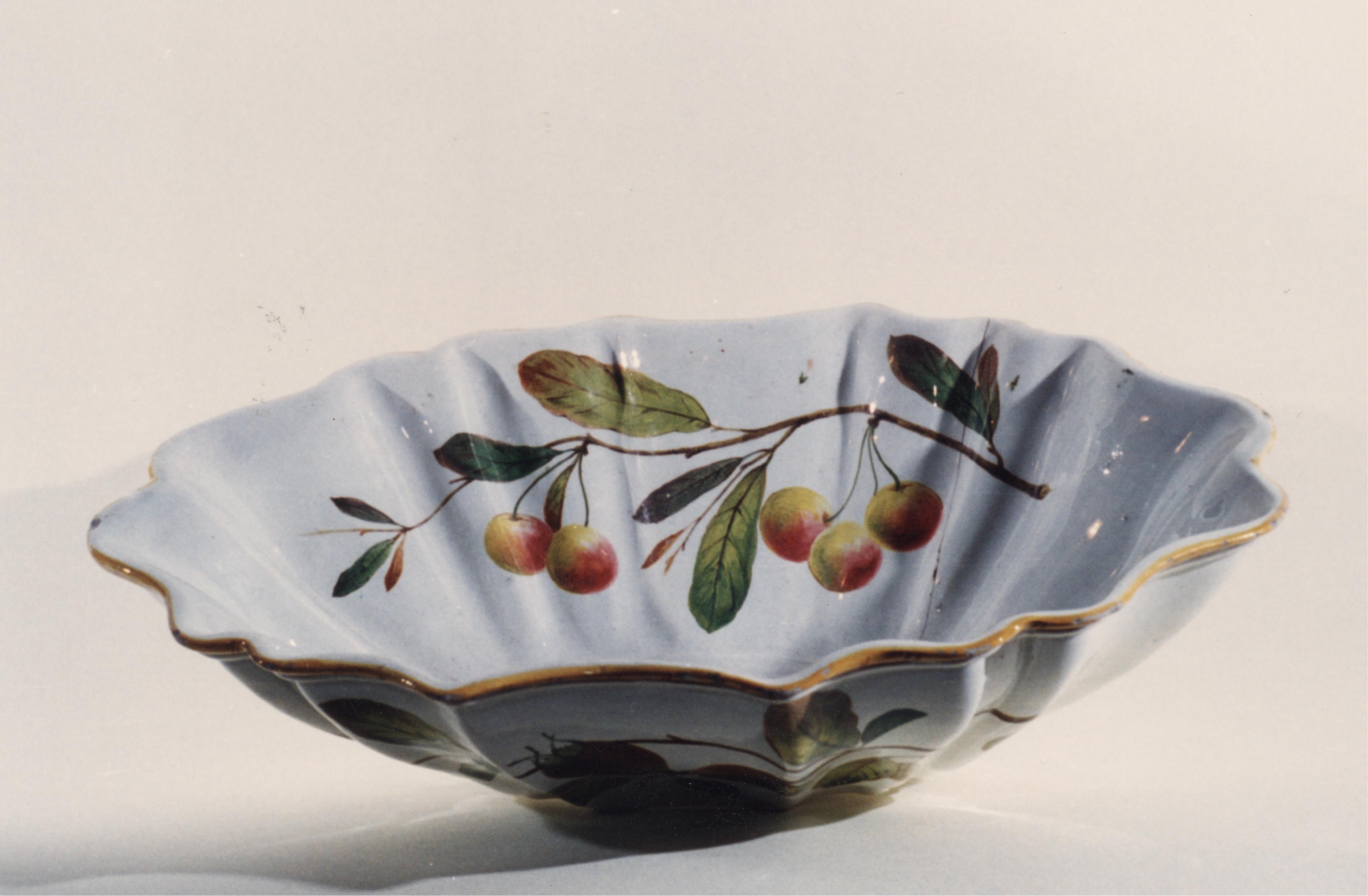 fruttiera - manifattura veneta (fine sec. XIX)