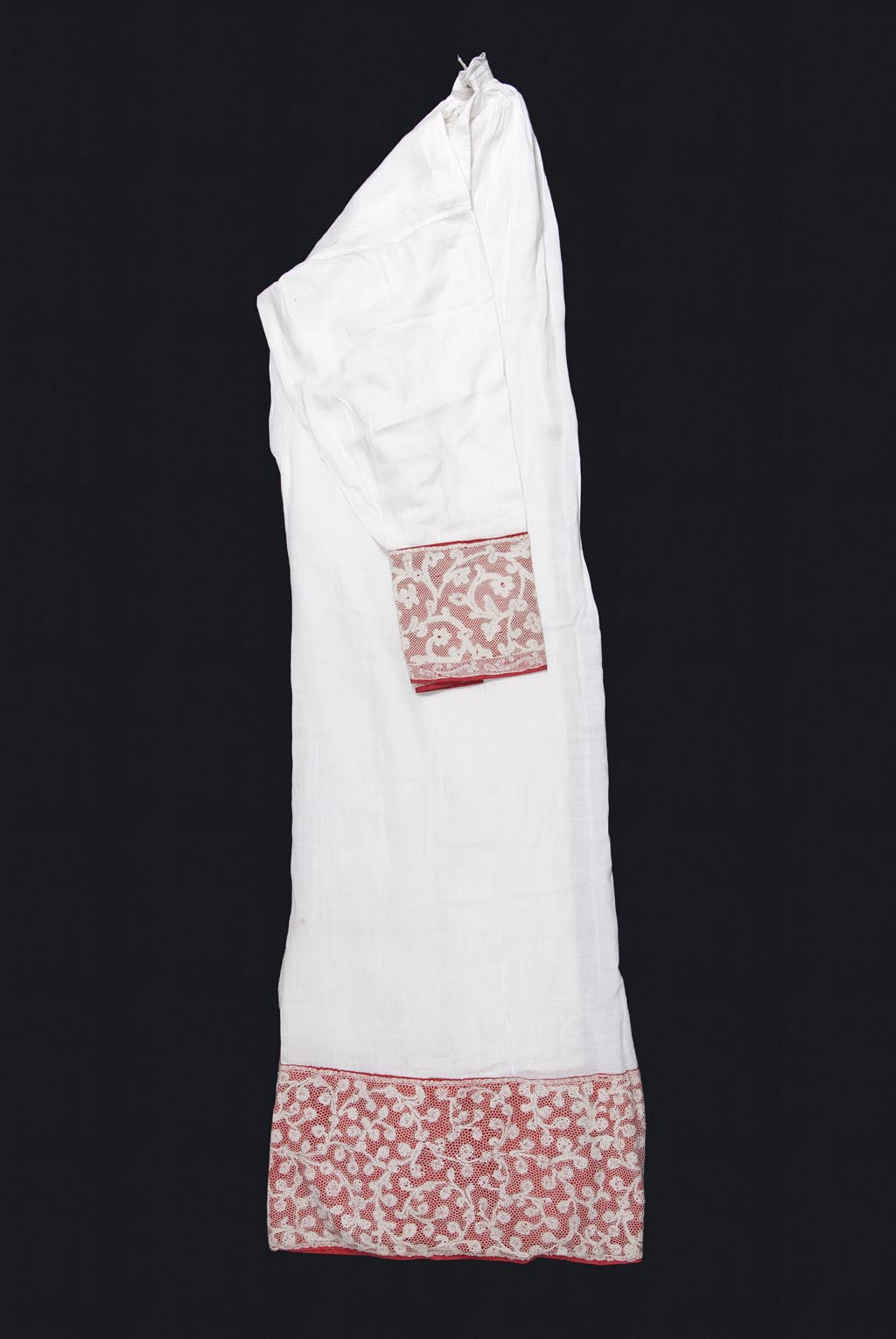 motivi decorativi floreali (camice, opera isolata) - manifattura veneziana (ultimo quarto, prima meta' sec. XVII, sec. XIX)