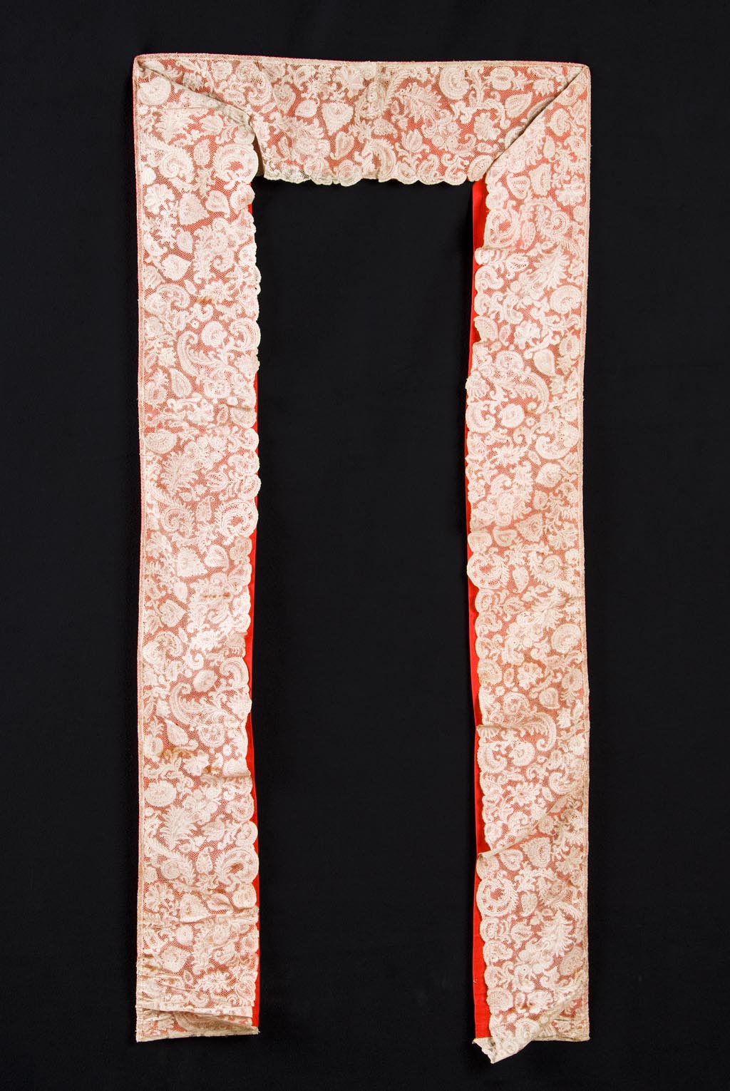 motivi decorativi floreali (bordura, opera isolata) - manifattura fiamminga (secondo quarto sec. XVIII)