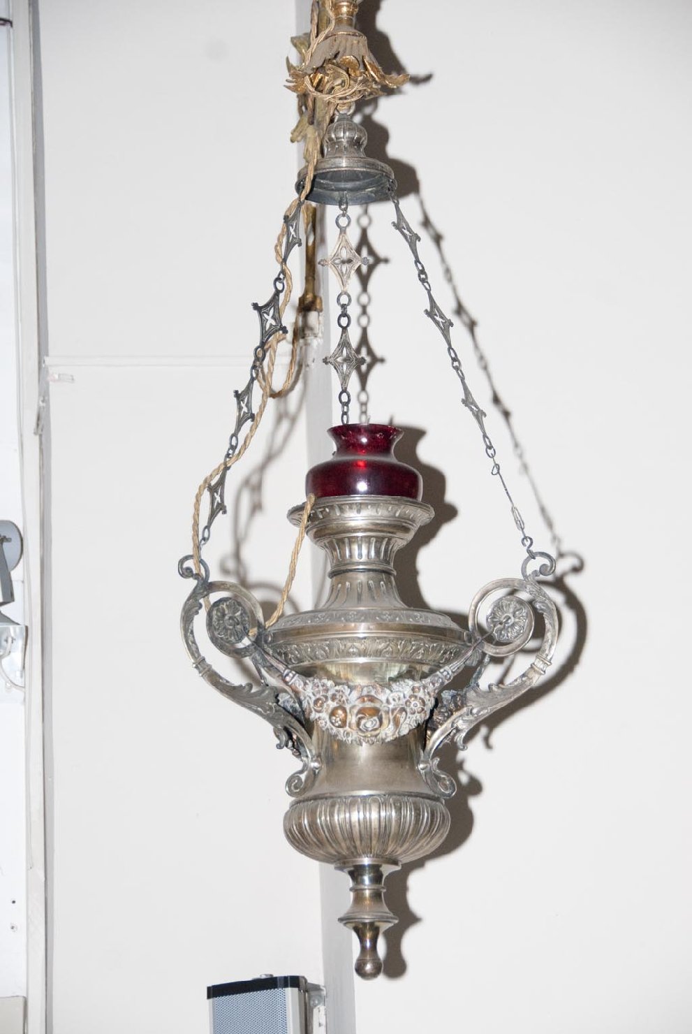 motivi decorativi floreali (lampada pensile, coppia) - bottega veneta (seconda meta' sec. XIX)