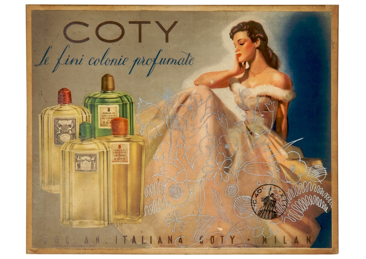 donna seduta in abito da sera e profumi (locandina) - ambito italiano (sec. XX)