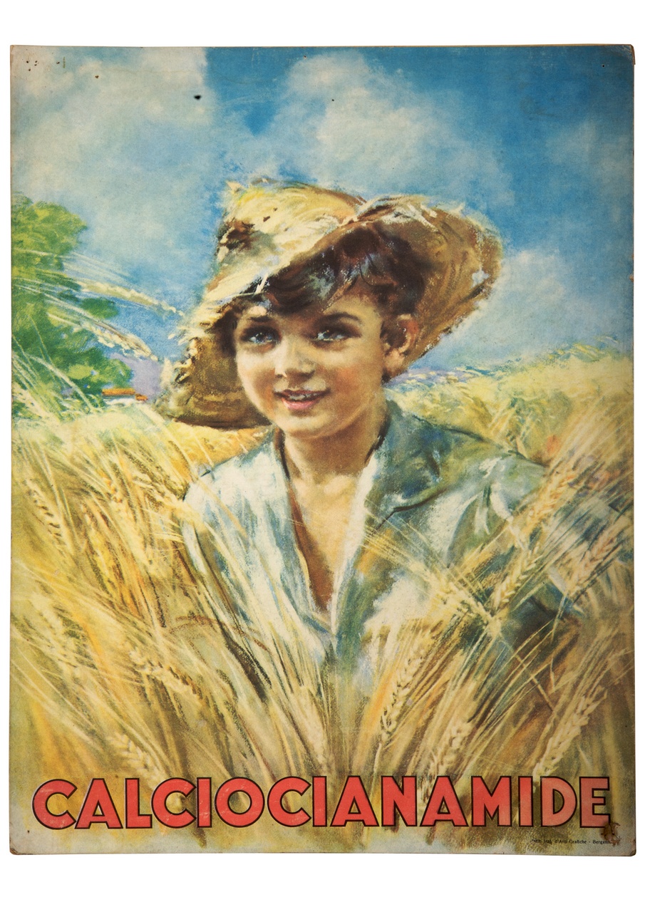 bambino con cappello di paglia in un campo di grano (locandina) di Bianchi Alberto (secondo quarto sec. XX)