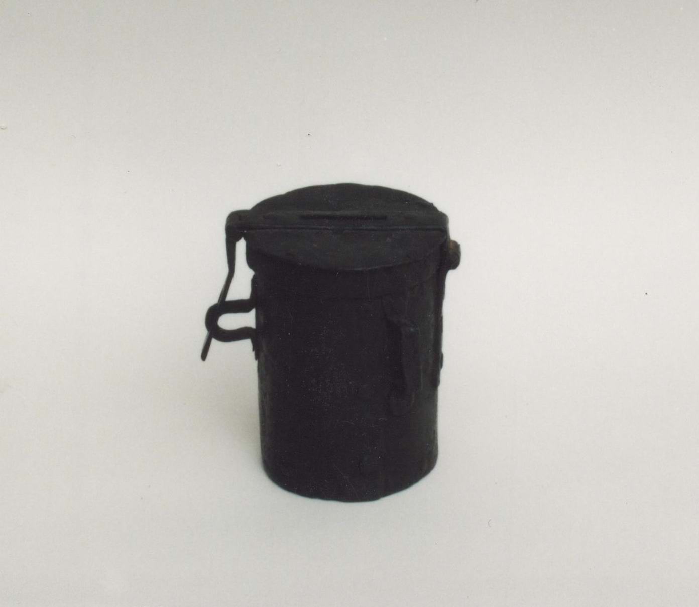 bicchiere per elemosine - manifattura veneta (sec. XVIII)