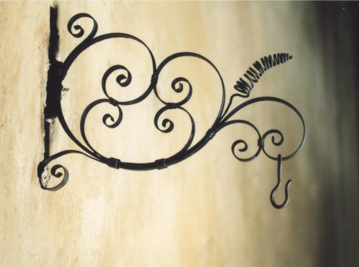 portalucerna, coppia - manifattura italiana (prima meta' sec. XX)