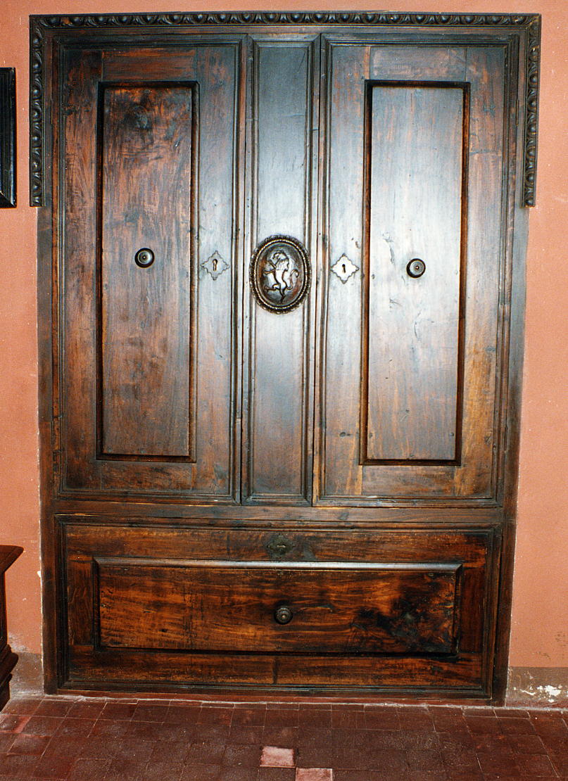 ARMADIO A MURO - AMBITO LOMBARDO (primo quarto SEC. XX)