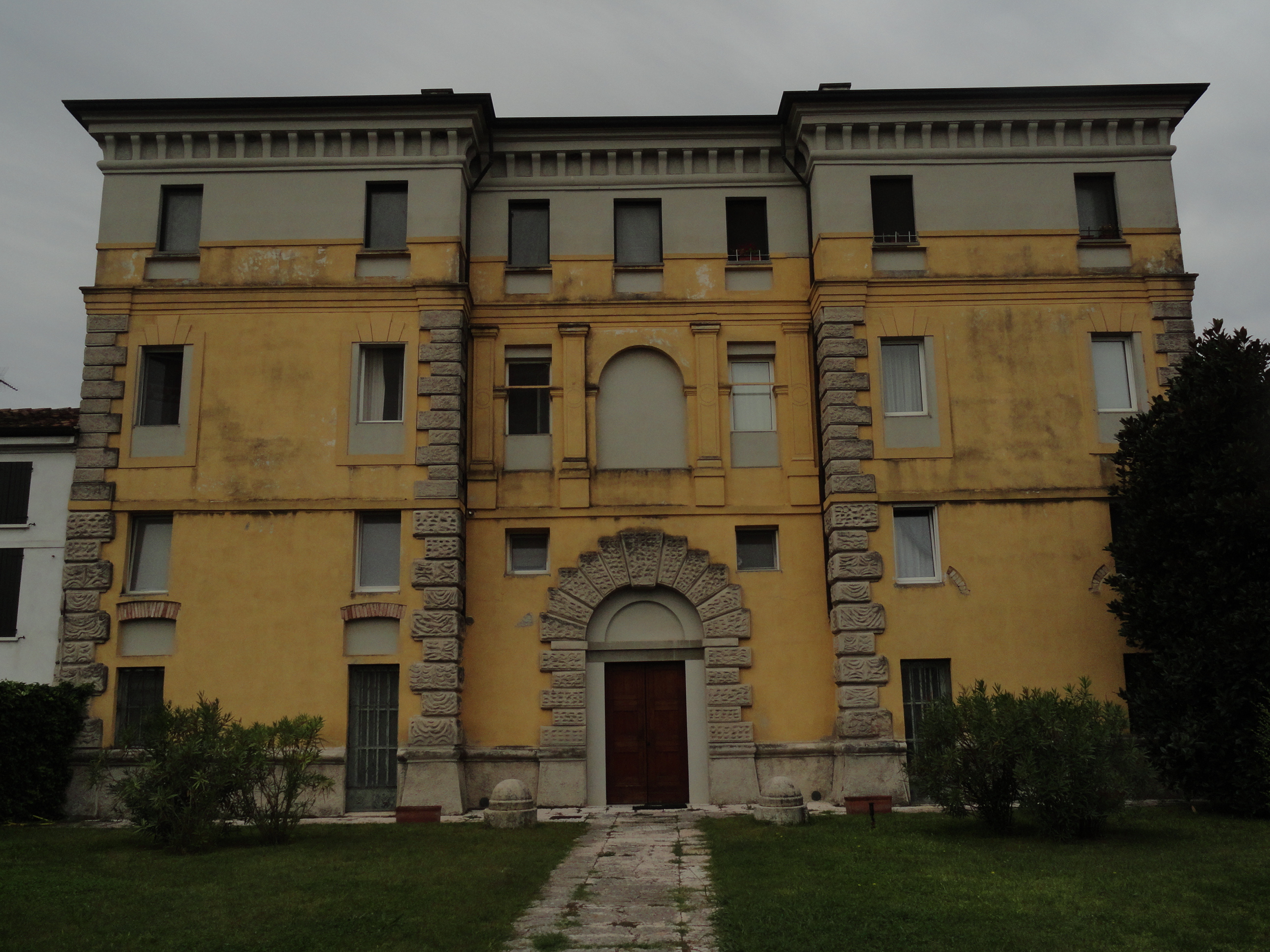 PALAZZO VENTURINI (palazzo) - Castellucchio (MN) 
