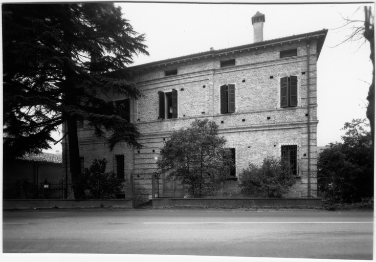 Palazzo Galegati (villa suburbana, residenziale) - Bagnacavallo (RA)  (XVIII)