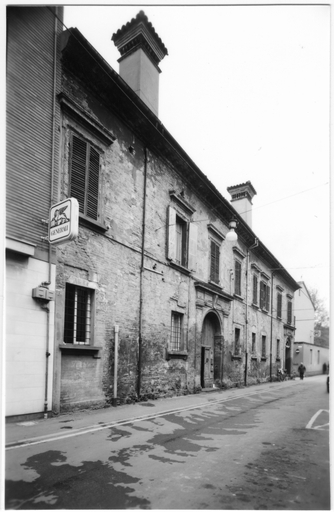 Palazzo Zorli (palazzo, residenziale) - Bagnacavallo (RA)  (XVIII)