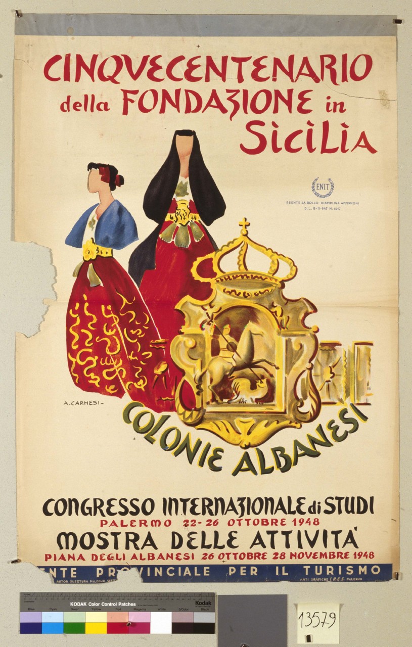 coppia di donne in costume tipico raffigurate accanto a una cornice sagomata all'interno della quale sono rappresentati san Giorgio e il drago (manifesto) - ambito italiano (sec. XX)