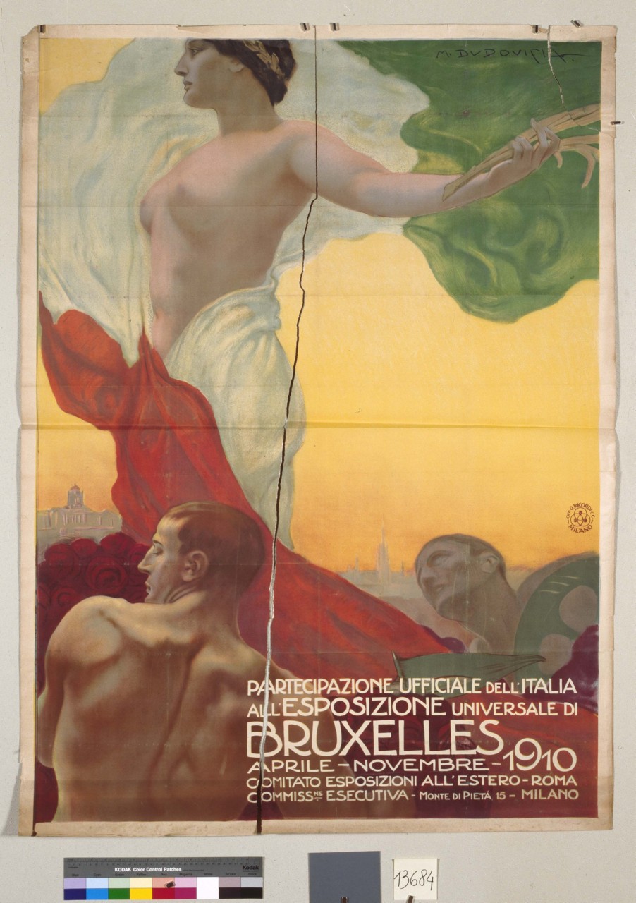 figura femminile avvolta dalla bandiera dell'Italia (manifesto) di Dudovich Marcello (sec. XX)