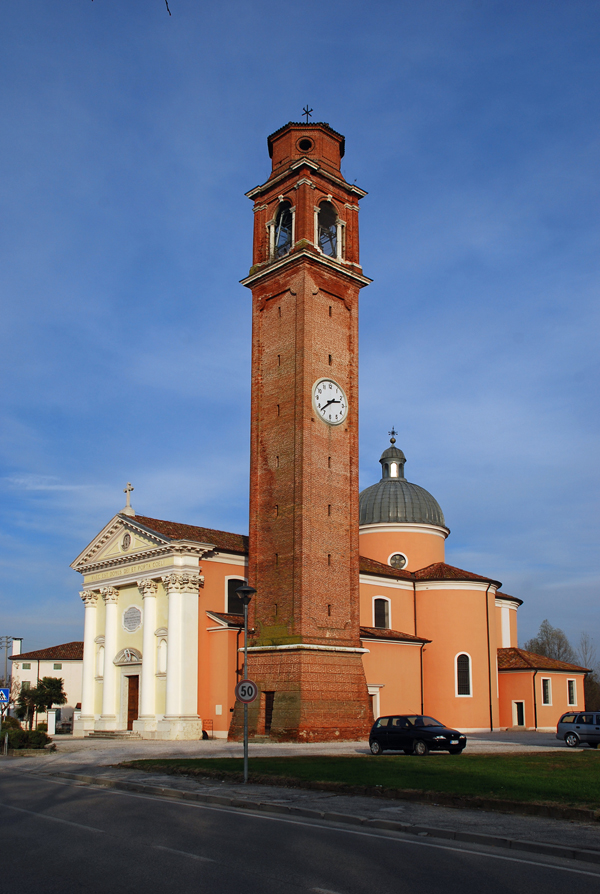 Chiesa di Sant'Ambrogio Vescovo e Dottore (campanile) - Trebaseleghe (PD) 