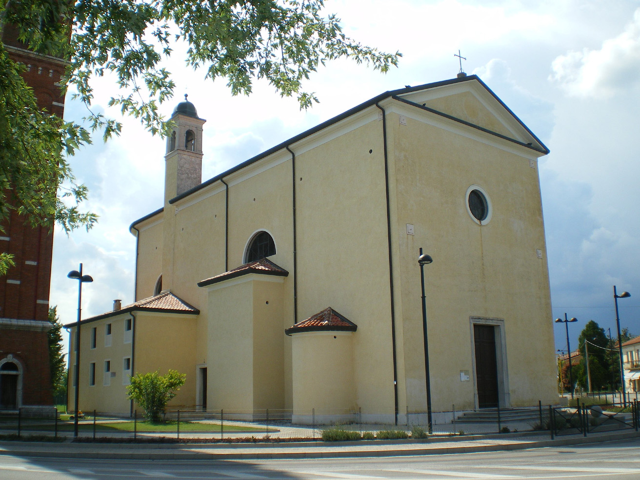 Chiesa di San Silvestro Papa e Campanile (chiesa, parrocchiale) - Gaiarine (TV)  (XIX)