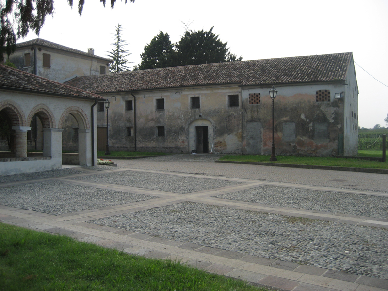 Barchessa della Canonica della Parrocchia di San Giovanni Battista (barchessa) - Ormelle (TV)  (XVI)