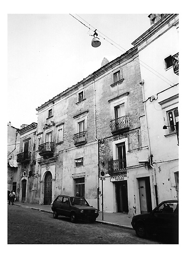 palazzo, signorile - Monte S.Angelo (FG) 