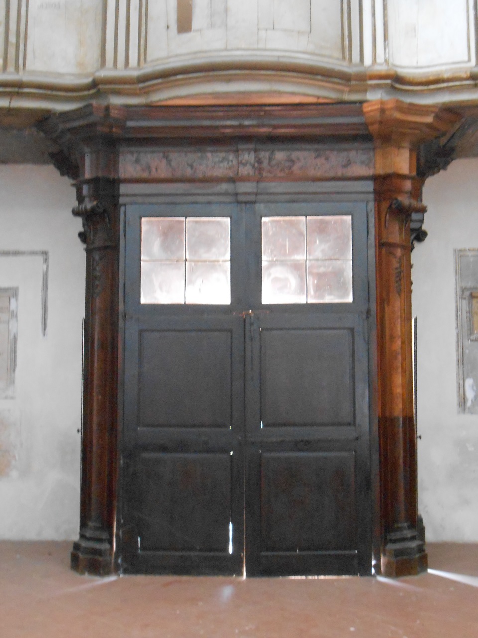 bussola, opera isolata - bottega mantovana (secondo quarto sec. XVIII)