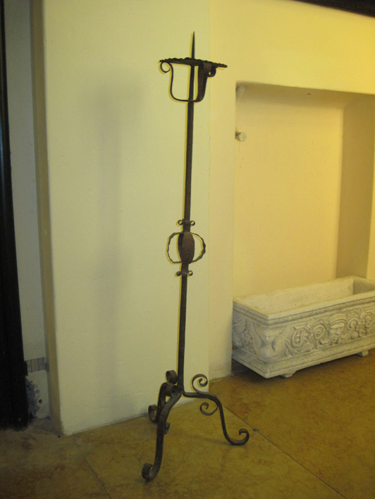 candelabro funebre, coppia - ambito italiano (seconda metà sec. XVIII)