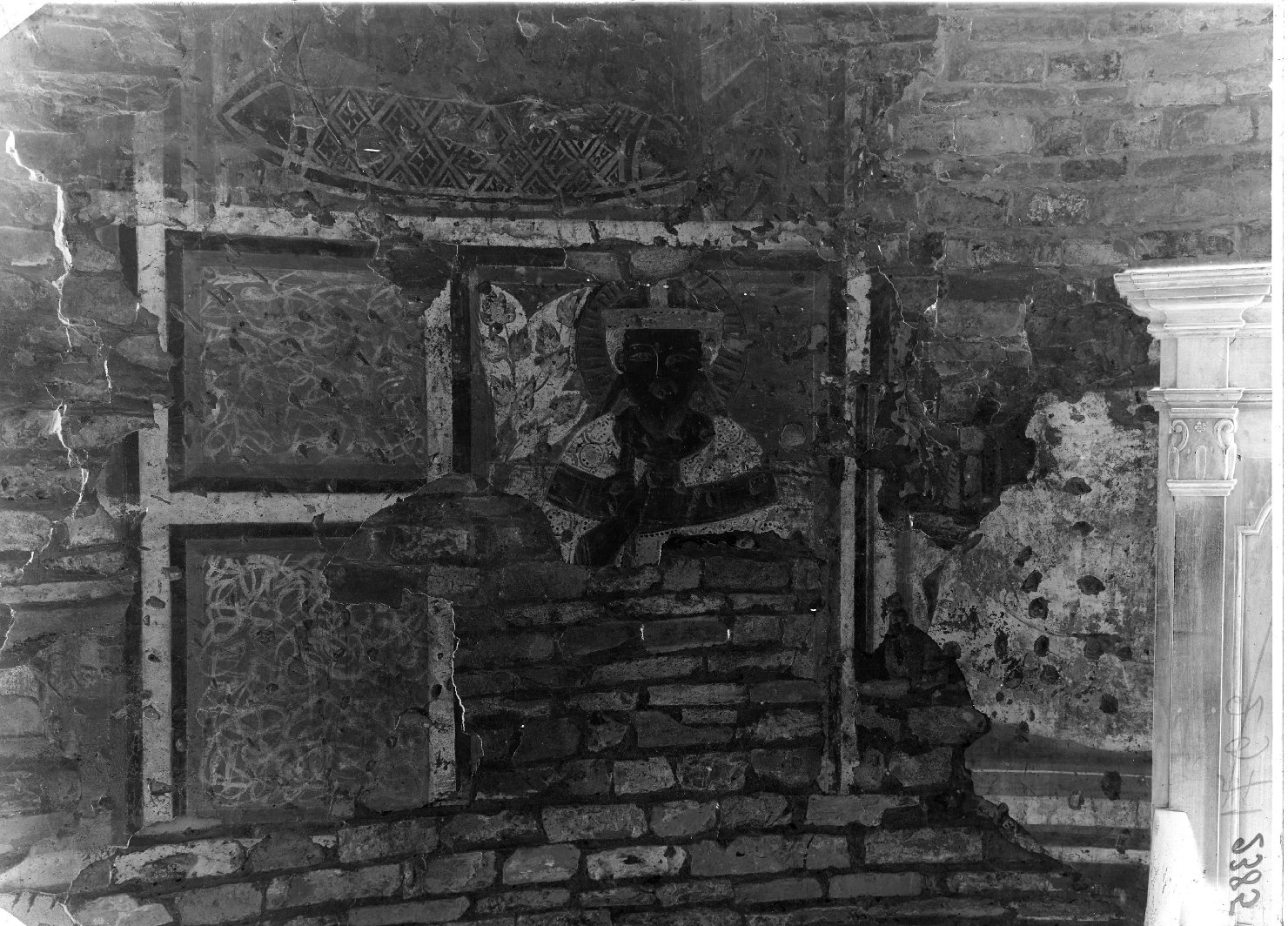 Patrimonio artistico - Restauri (negativo) di anonimo (XX)