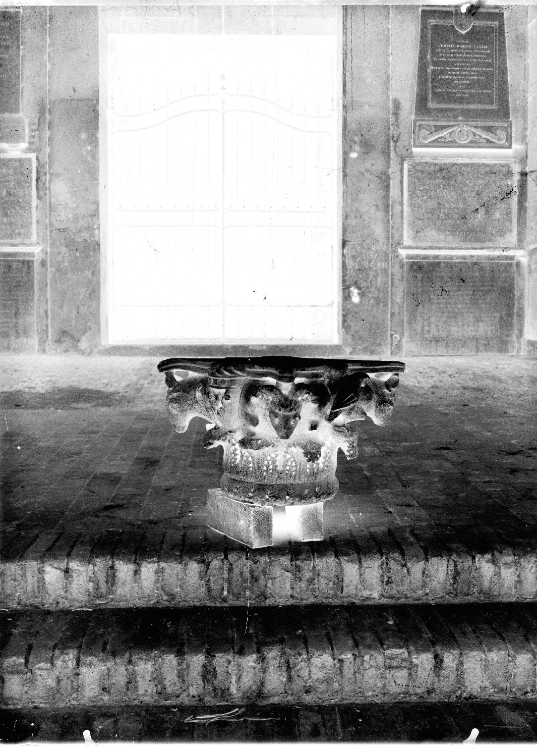 Lombardia - Mantova - Basilica di S. Andrea (negativo) di anonimo (XX)