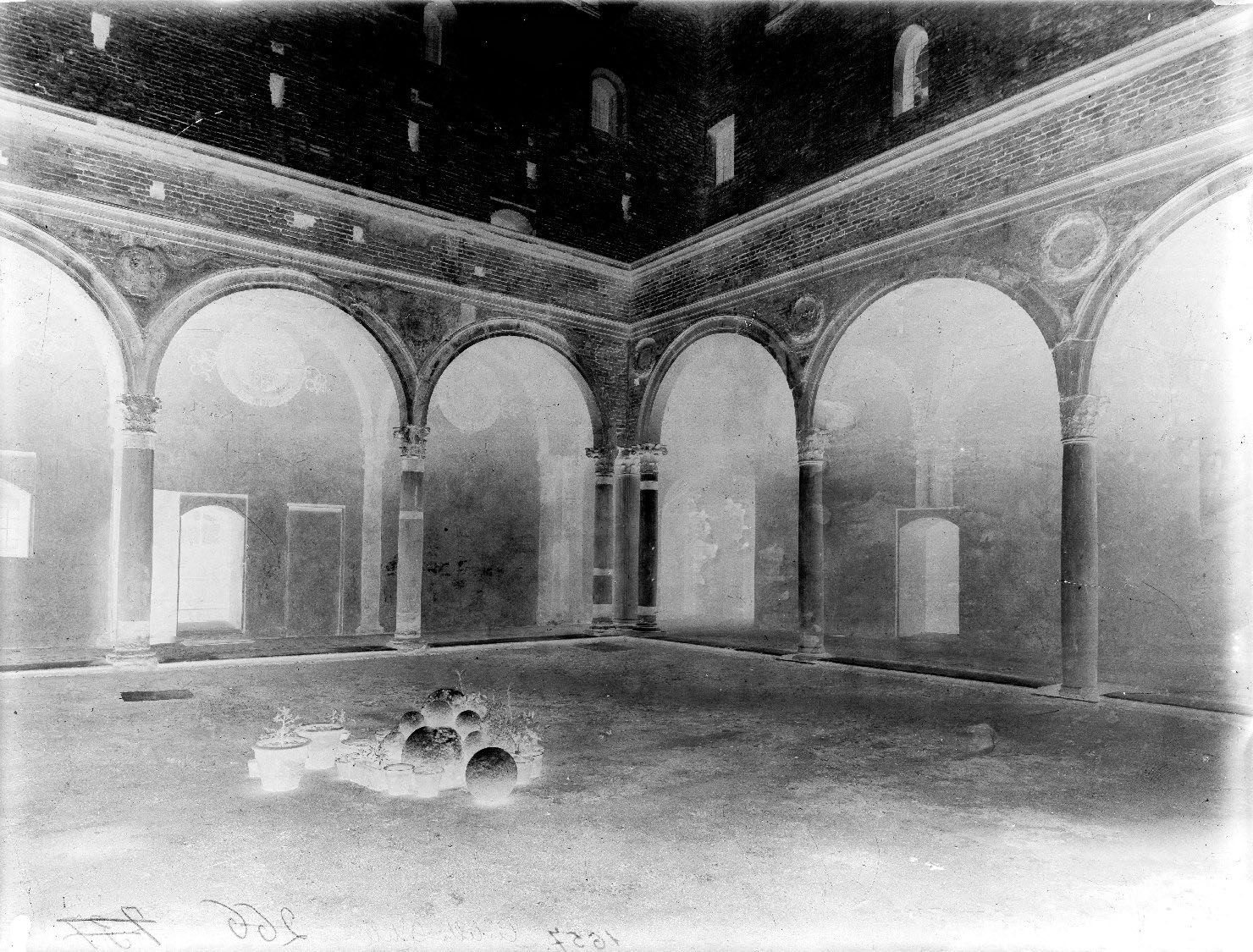 Mantova - Architetture (negativo) di Anonimo (XX)