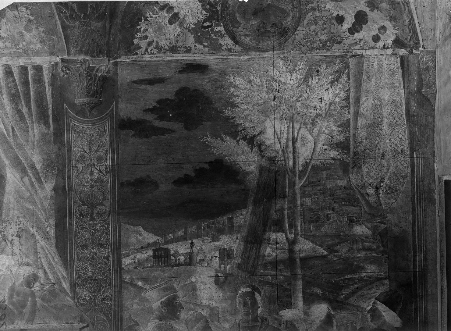 Mantova - Dipinti murali - Restauri (negativo) di Mantegna, Andrea, Anonimo (XX)