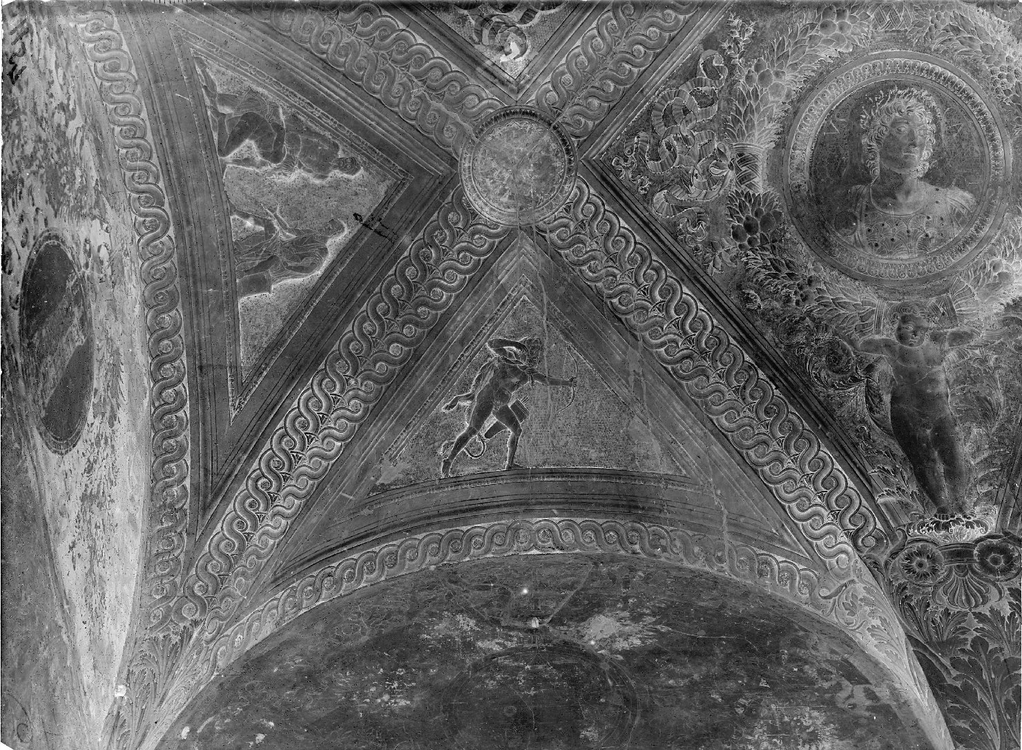 Mantova - Dipinti murali - Restauri (negativo) di Mantegna, Andrea, Anonimo (XX)