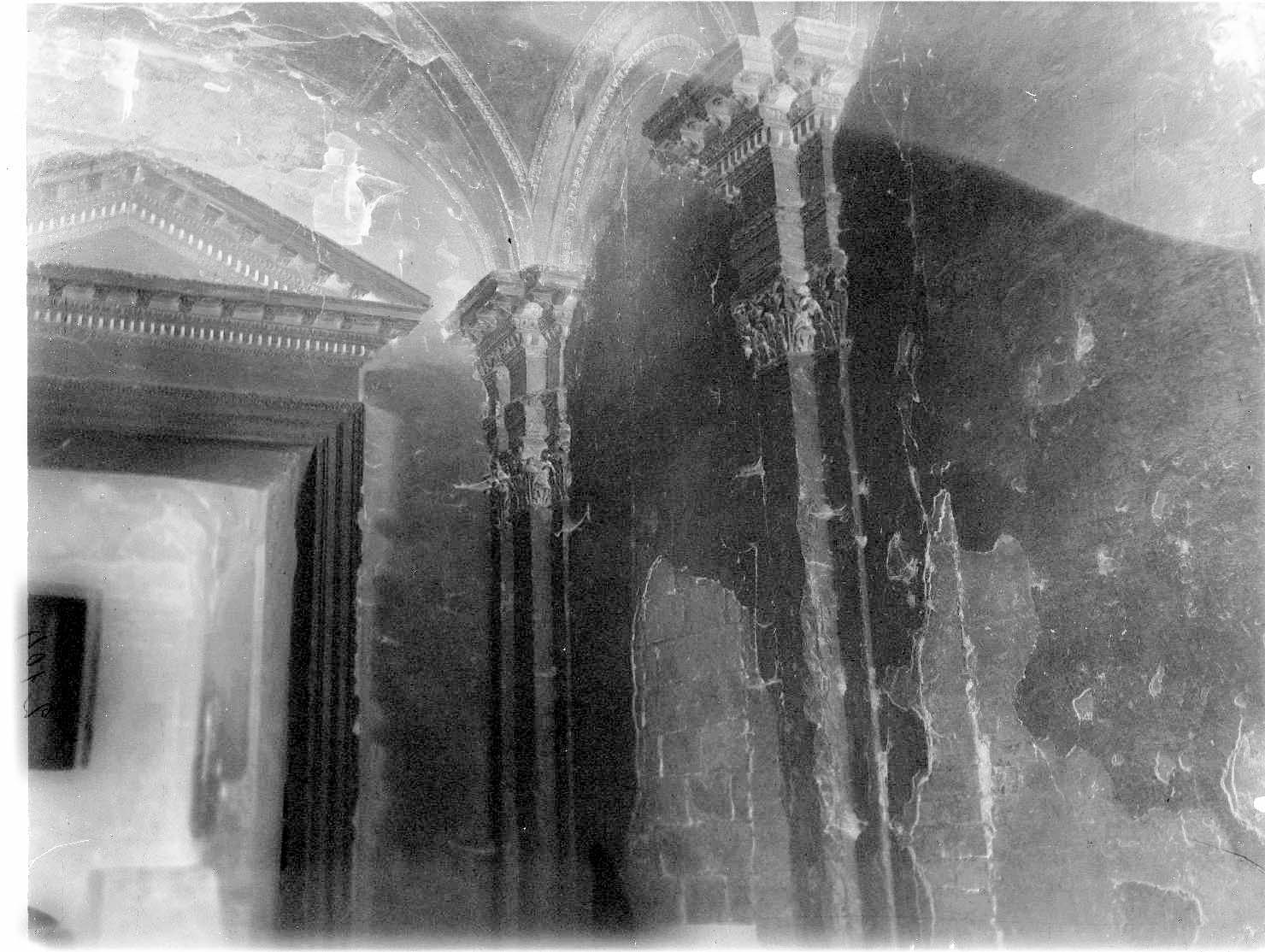 Mantova - Architetture (negativo) di Bertani, Giovanni Battista, Anonimo (XX)