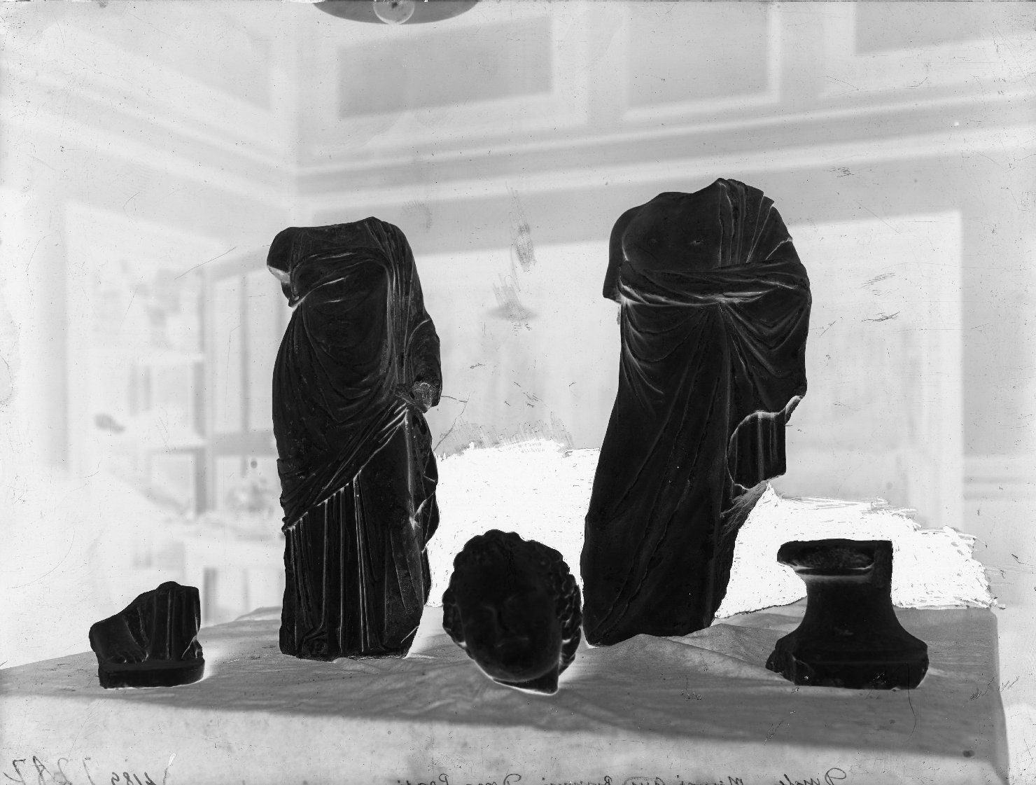 Mantova - Sculture (negativo) di Anonimo - ambito romano cisalpino (XX)