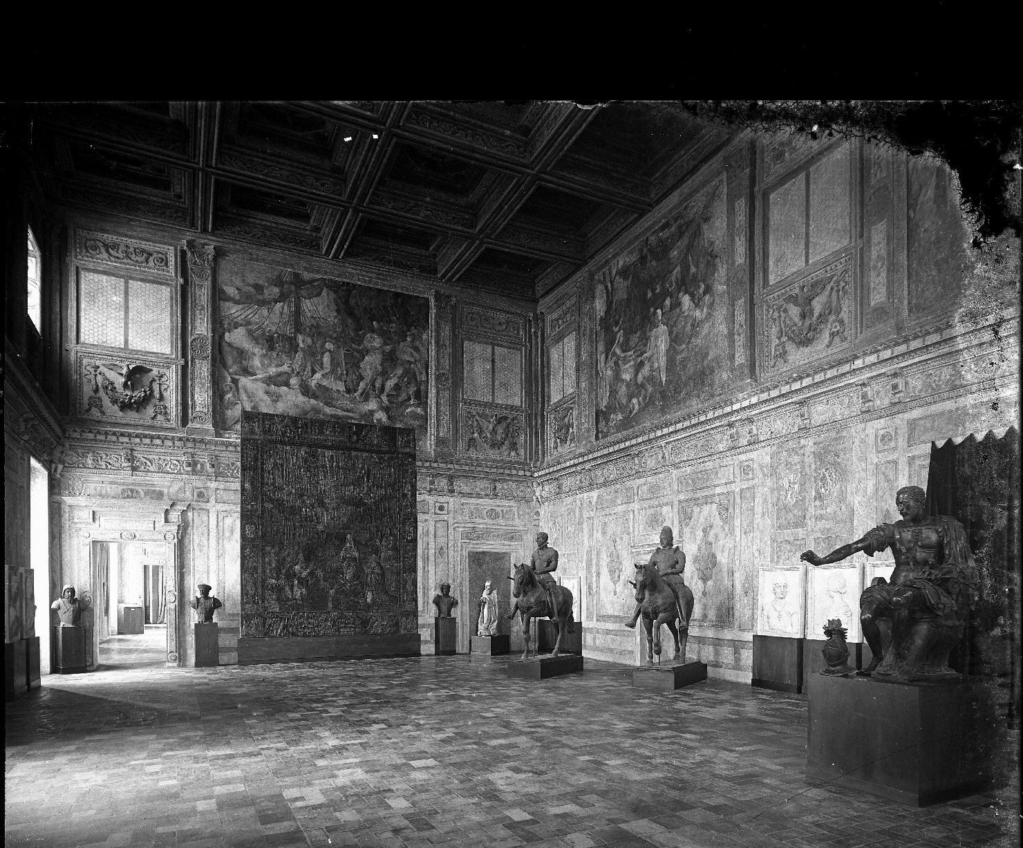 Mantova - Architetture - Allestimenti (negativo) di Anonimo (XX)