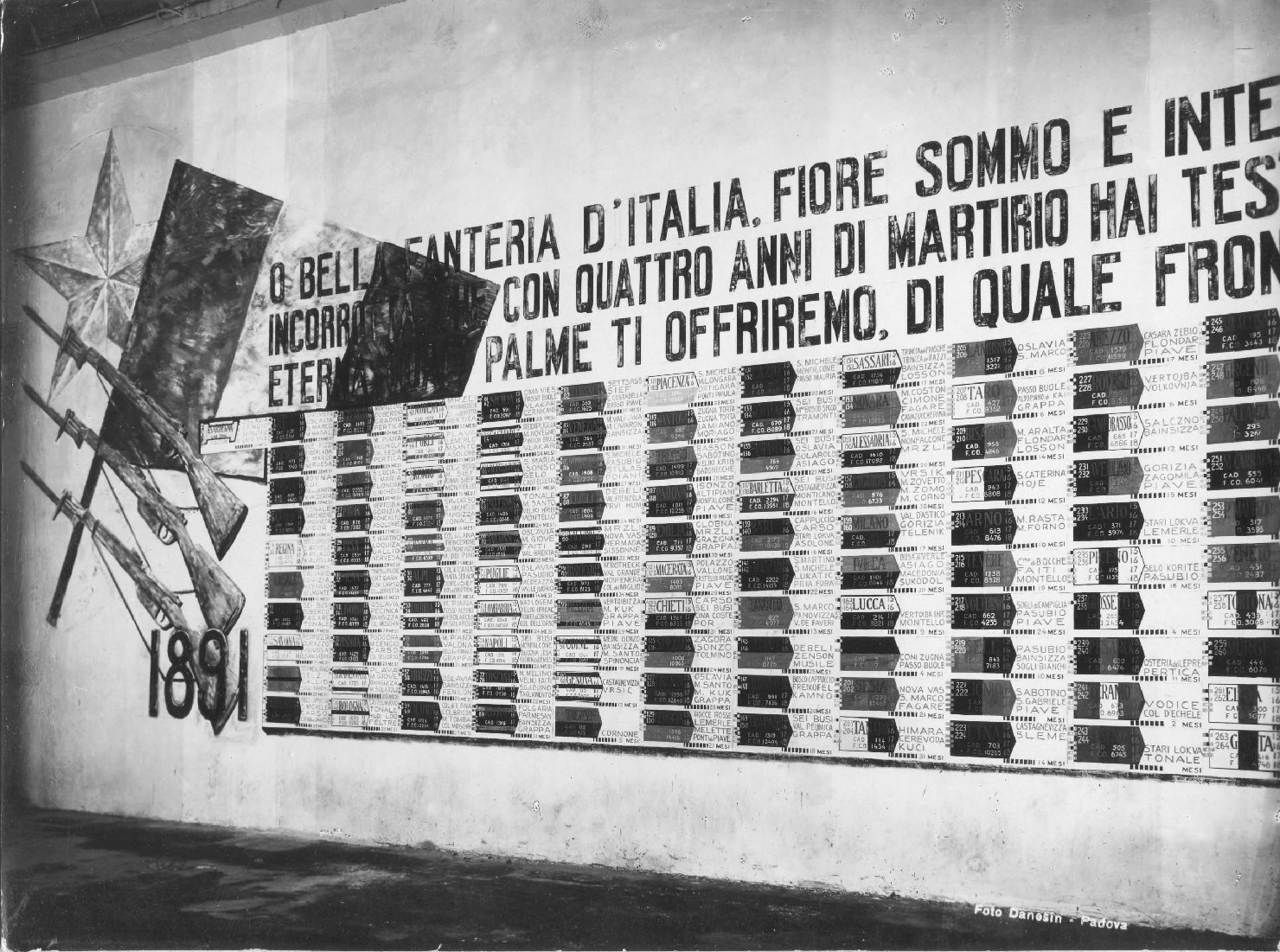 Arte - Esposizioni - Padova (positivo) di Ponti, Giovanni, Mazzorin, Renzo, Danesin, Menotti (ditta) (XX)