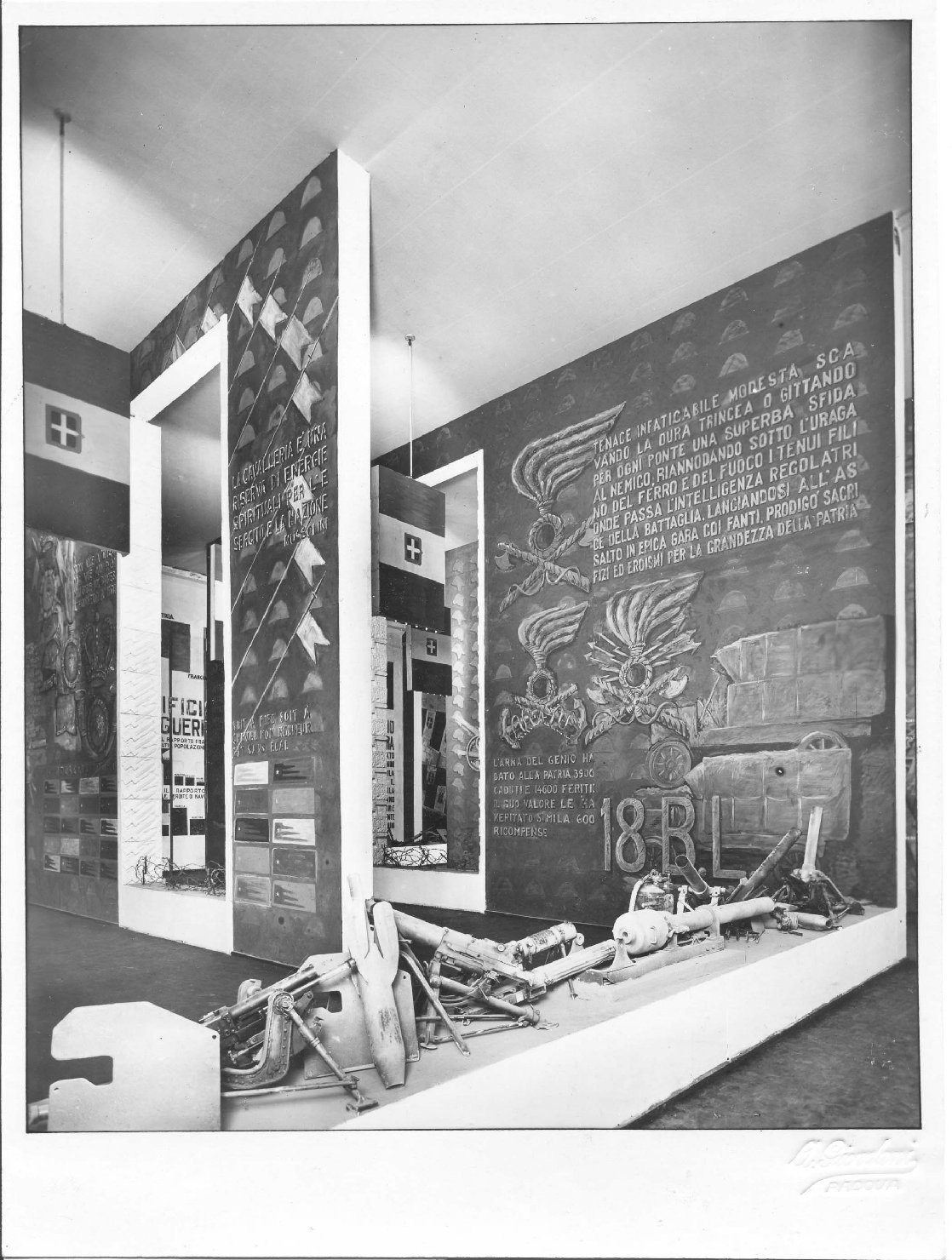 Arte - Esposizioni - Padova (positivo) di Ponti, Giovanni, Santomaso, Giuseppe, Parnigotto, Enrico, Foto Giordani (ditta), Danesin, Menotti (attr) (XX)
