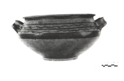 tazza biansata (IV a.C)
