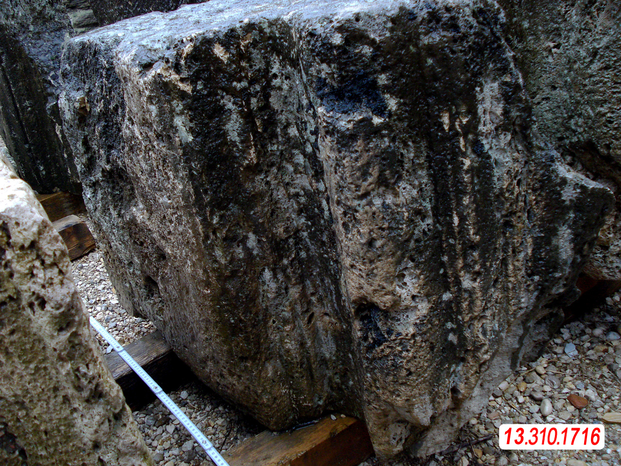 Blocco modanato, cornice? (Eta' romana imperiale)