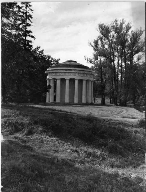Reggia di Pavlovsk - parco - Tempio dell'Amicizia - veduta (positivo) di Charles, Cameron, anonimo (seconda meta' XX)