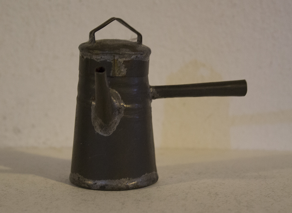 Caffettiera ferro, contenitore