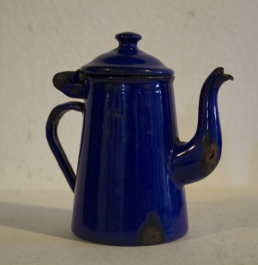 Caffettiera blu, contenitore