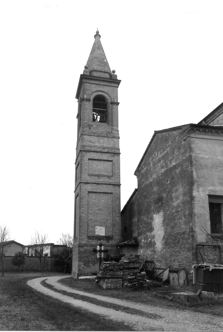 Campanile della Chiesa di San Pantaleone Martire (campanile, parrocchiale) - Ravenna (RA) 